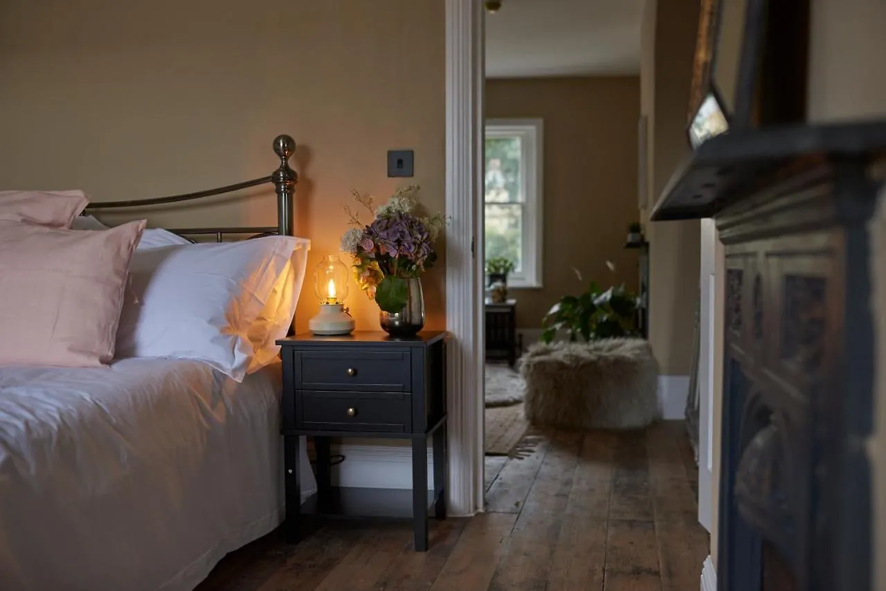 London Street Bath Apartment